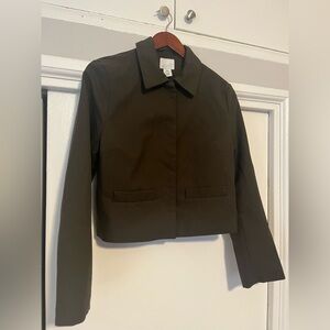 H&m olive green crop blazer